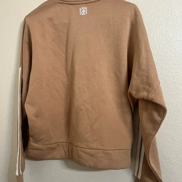 Adidas leopard Tan Sweater with three Stripes Crewneck - Picture 8 of 8